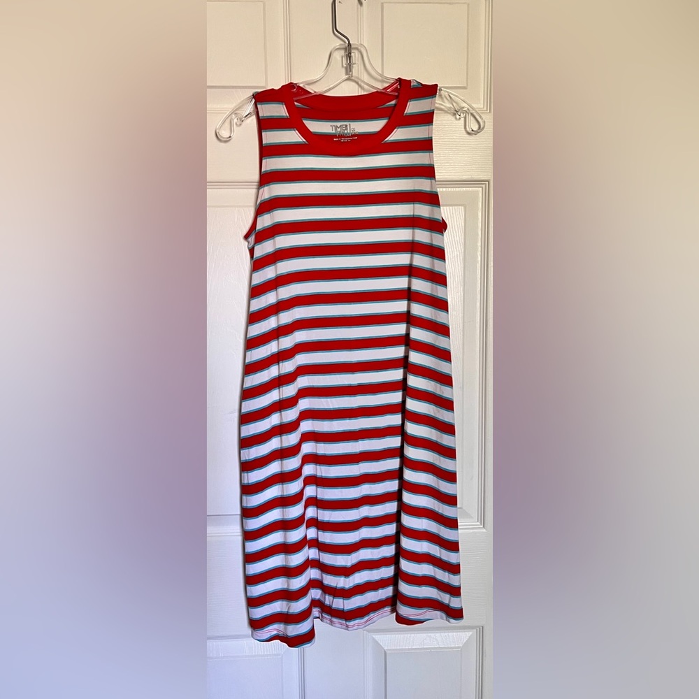 Time and Tru Red/White/Blue Short Sleeve Dress